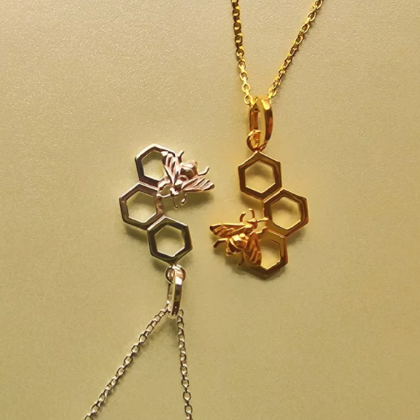 Vurchoo Silver Bumblebee Necklace - Life Before Plastic